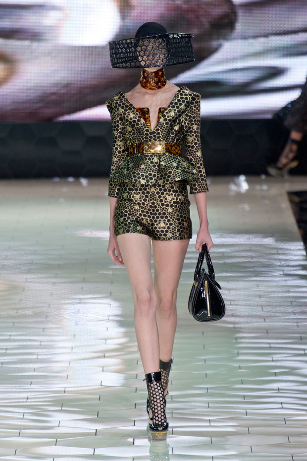 Alexander McQueen wiosna-lato 2013