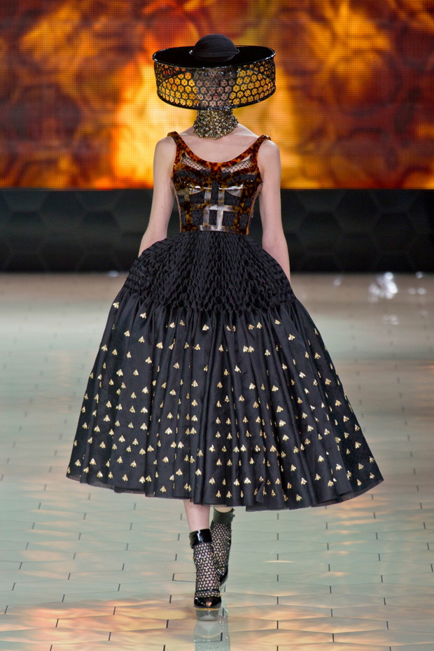 Alexander McQueen wiosna-lato 2013