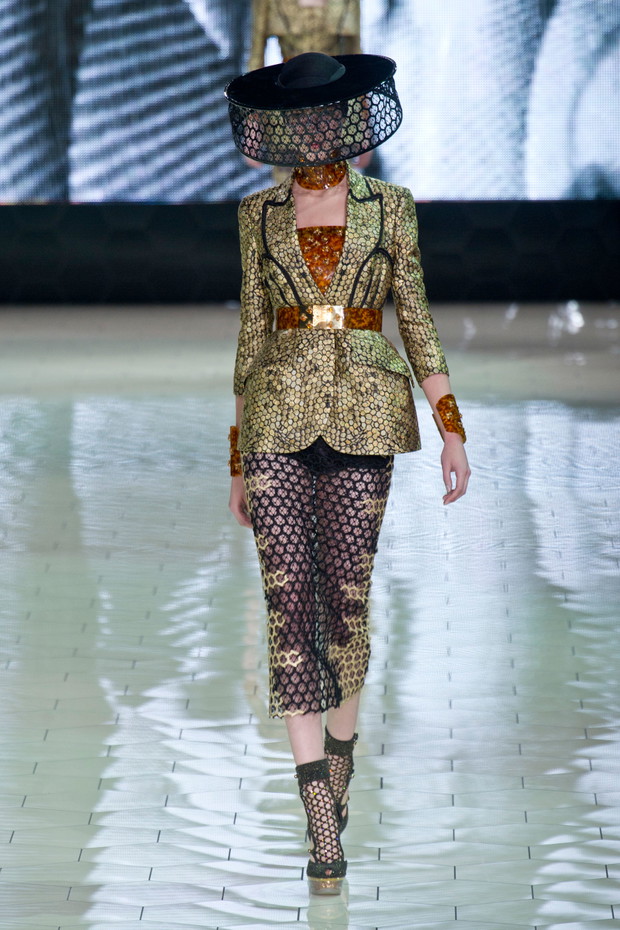 Alexander McQueen wiosna-lato 2013