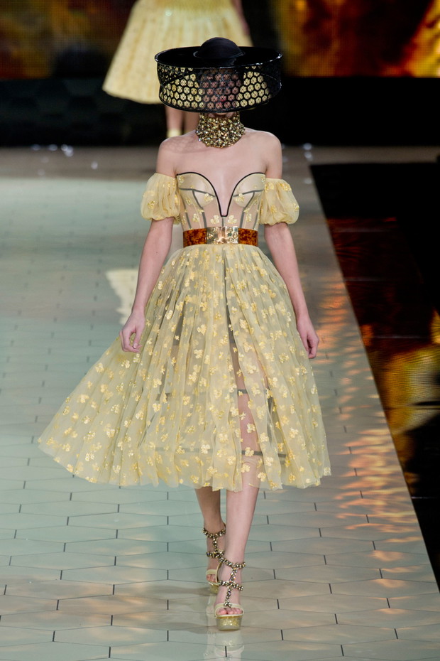 Alexander McQueen wiosna-lato 2013