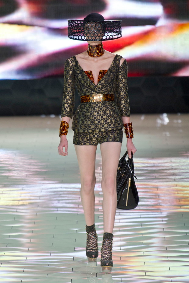 Alexander McQueen wiosna-lato 2013