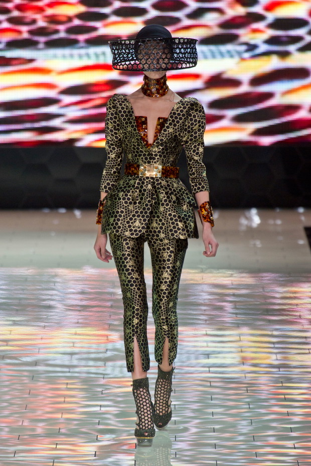 Alexander McQueen wiosna-lato 2013