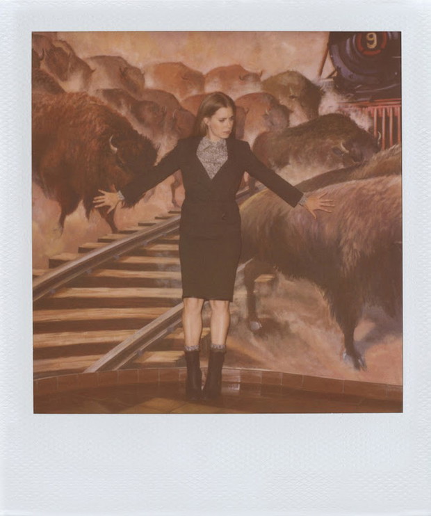 Amy Adams w lookbooku Band of Outsiders