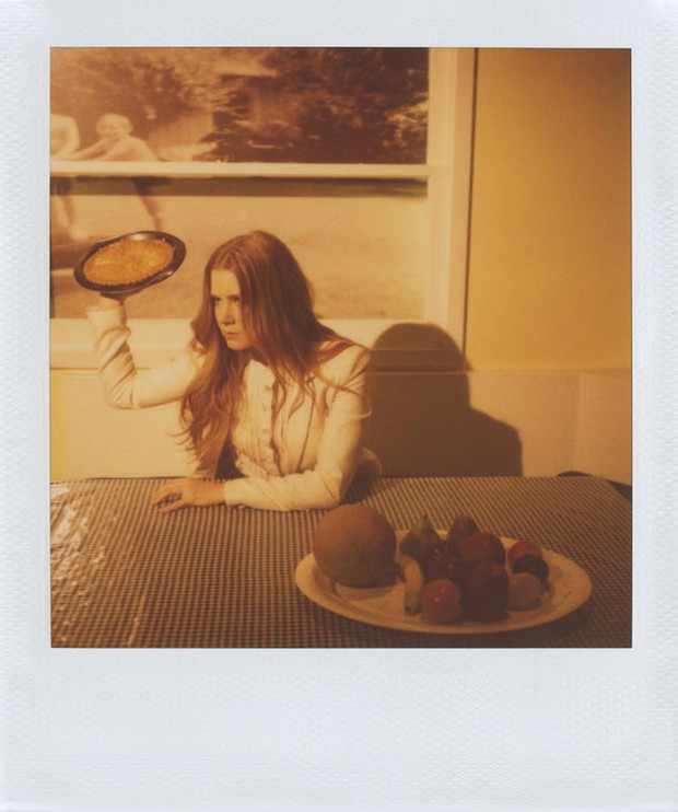 Amy Adams w lookbooku Band of Outsiders