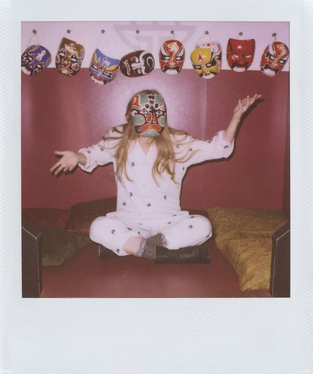 Amy Adams w lookbooku Band of Outsiders