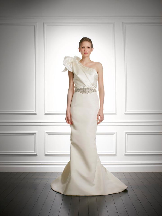 suknie-slubne-carolina-herrera-jesien-2013-db583a4