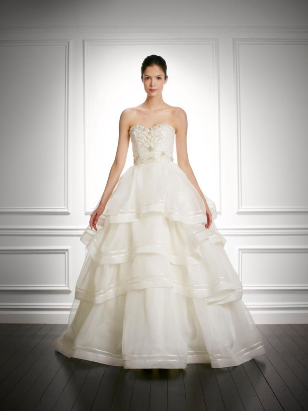 suknie-slubne-carolina-herrera-jesien-20137-977a584