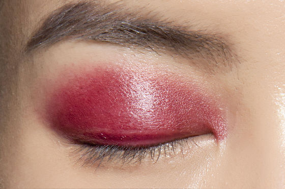 backstage-donna-karan-jesien-zima-2012-2013-fot-imaxtree-8f18f7a