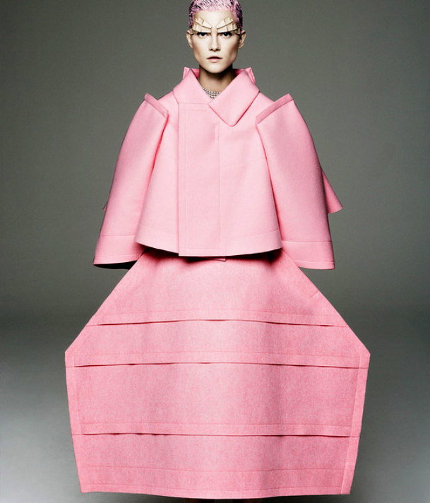 Zjawiskowa Kasia Struss w WSJ Magazine
