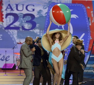 Goście muzyczni na pokazie Victoria's Secret 2012!