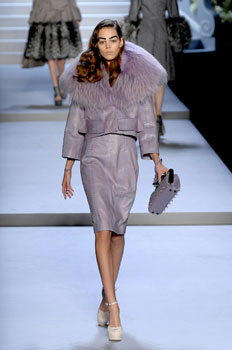raf-simons-krytykuje-styl-galliano6-d72c7ce