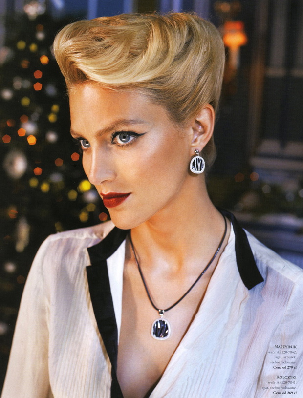 swieta-z-anja-rubik-i-sasha-zdjecia-z-katalogu-apart2-f42594b