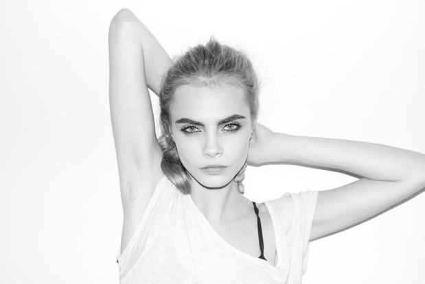 Cara Delevingne pozuje w studiu Terry