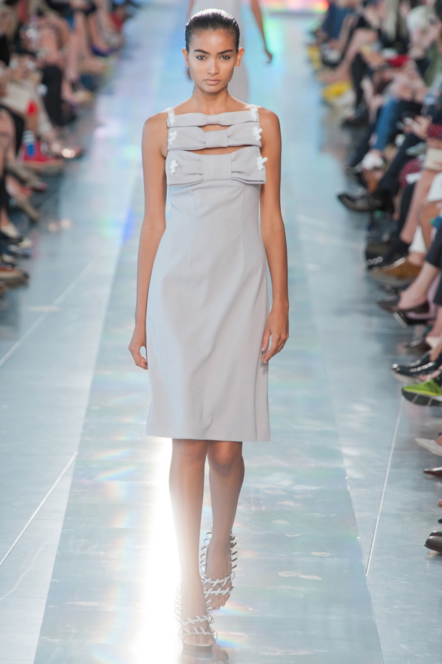balenciaga-wybiera-christophera-kane-a17-5b3300e