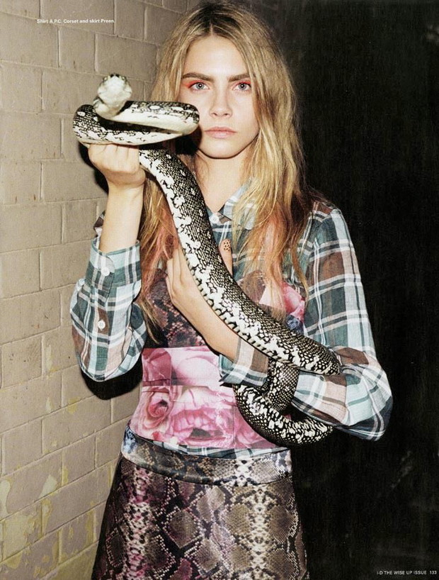 Cara Delevingne w zoo: świetne zdjęcia w i-D