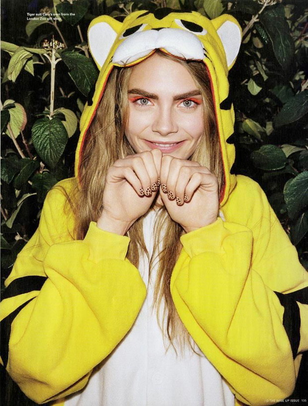 Cara Delevingne w zoo: świetne zdjęcia w i-D