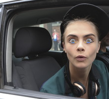 Cara Delevingne - róźne twarze modelki roku