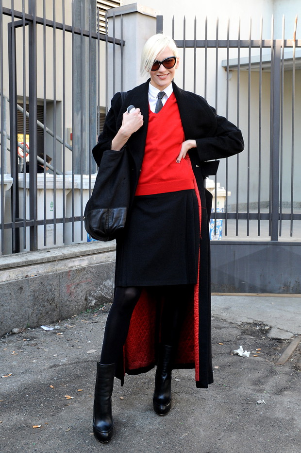 Street fashion: modelki kochają czerwień!