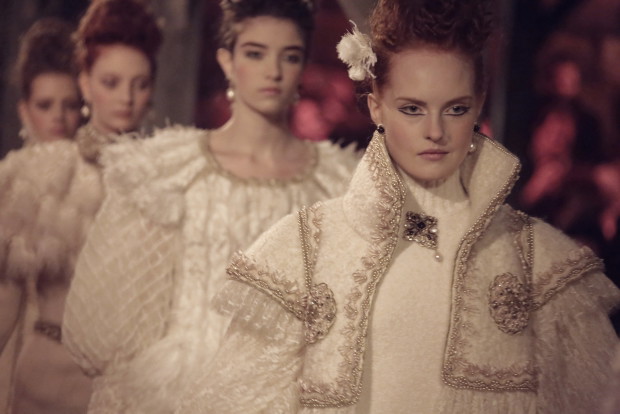 Notes ELLE.pl - Chanel Paris-Édimbourg