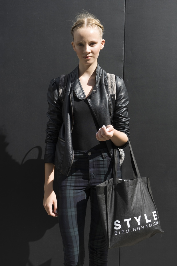 street-fashion-skorzana-kurtka1-7259b24