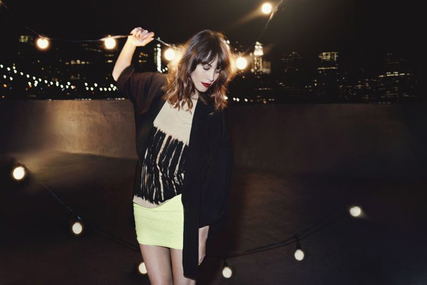 Alexa Chung promuje karnawałową kolekcję Vero Moda