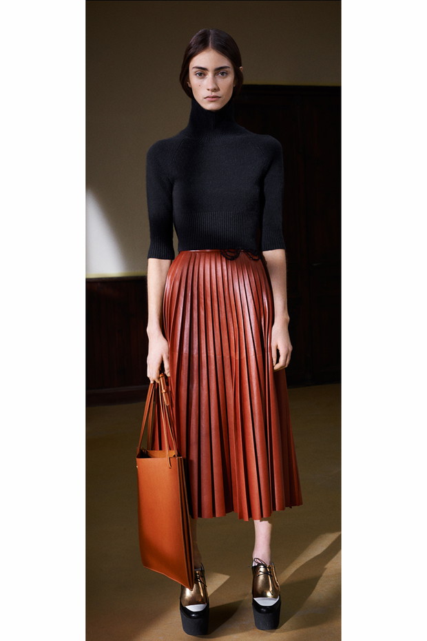 Magdalena Jasek i Maria Loks w Céline Pre-Fall 2013