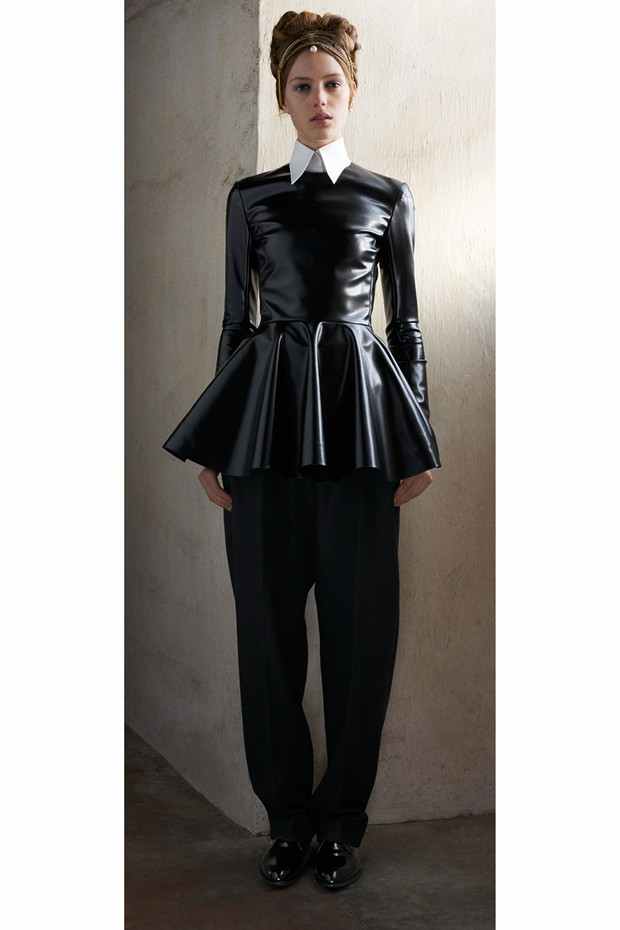 Magdalena Jasek i Maria Loks w Céline Pre-Fall 2013