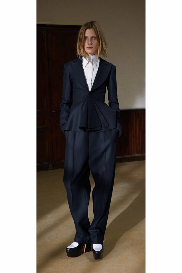 Magdalena Jasek i Maria Loks w Céline Pre-Fall 2013