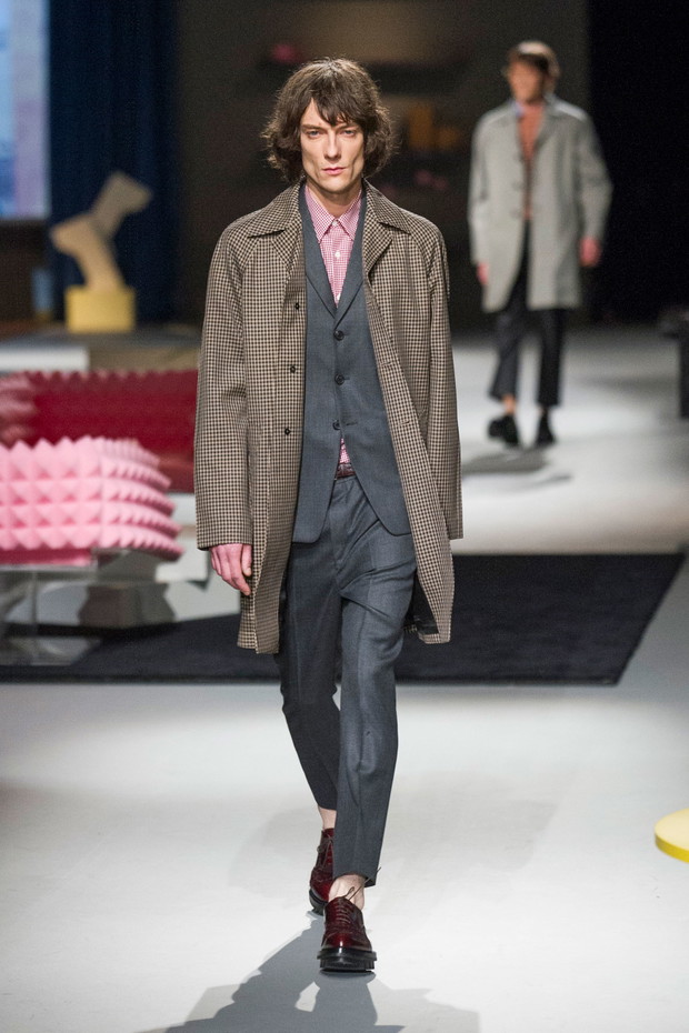 Prada jesień-zima 2013/2014 - pokaz męskiej kolekcji