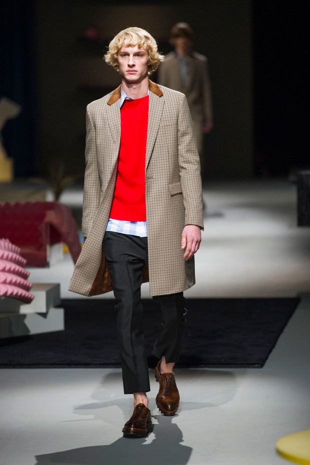 Prada jesień-zima 2013/2014 - pokaz męskiej kolekcji