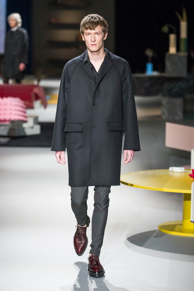 Prada jesień-zima 2013/2014 - pokaz męskiej kolekcji