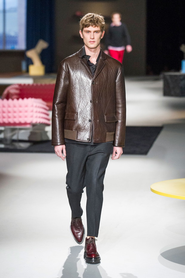 Prada jesień-zima 2013/2014 - pokaz męskiej kolekcji