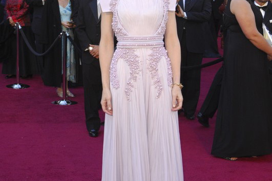 Cate Blanchett w sukni Givenchy Haute Couture na razdaniu Oscarów w 2011 roku, fot. Elizabeth Goodenough/Everett Collection/ East News