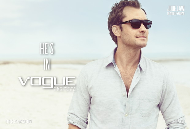 Jude Law w kampanii Vogue Eyewear He’s In Vogue, fot. serwis prasowy