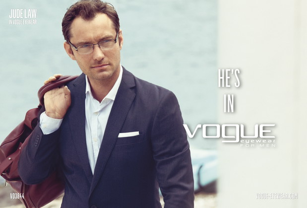 Jude Law w kampanii Vogue Eyewear He’s In Vogue, fot. serwis prasowy