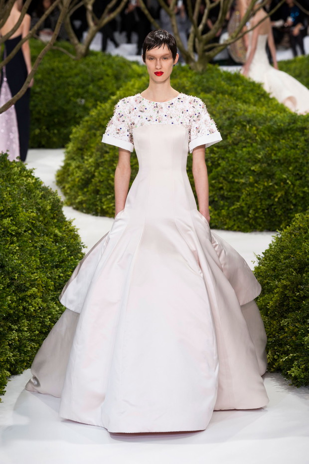 Suknie ślubne: inspiracje z haute couture