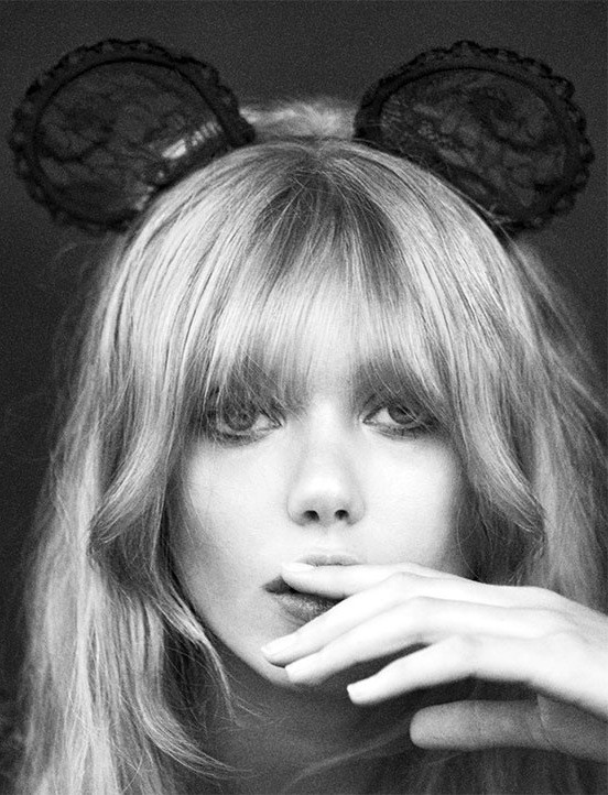 Frida Gustavssonna zdj. Camilli Akrans, 25 Magazine #2, fot. via models