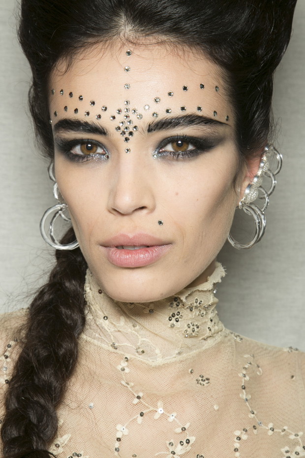 Makijaże z pokazów haute couture wiosna lato 2013