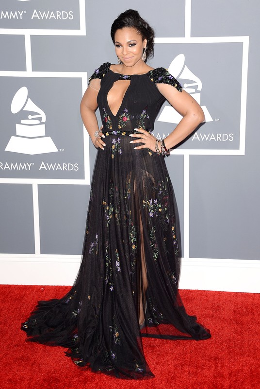 Ashanti na rozdaniu nagród Grammy 2013, fot. East News