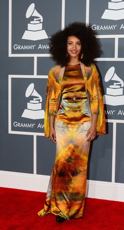 Esperanza Spalding na rozdaniu nagród Grammy 2013, fot. East News