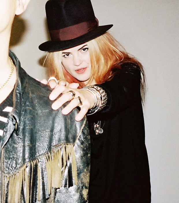 The Kills w kampanii Equipment wiosna-lato 2013