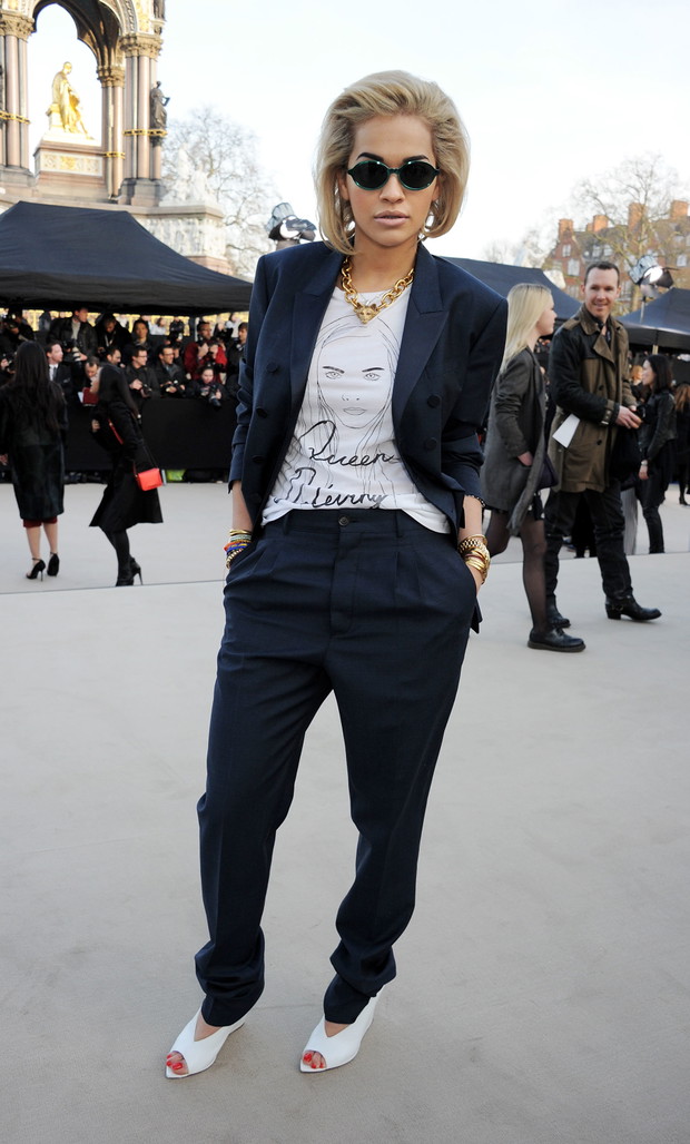 Rita Ora w Burberry na pokazie Burberry Prorsum, fot. serwis prasowy