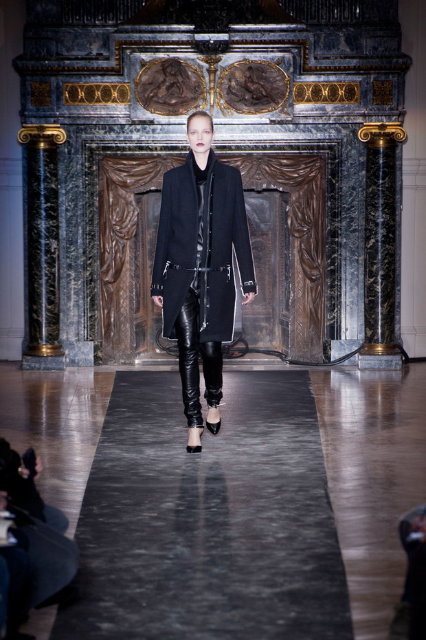 Anthony Vaccarello jesień-zima 2013/2014
