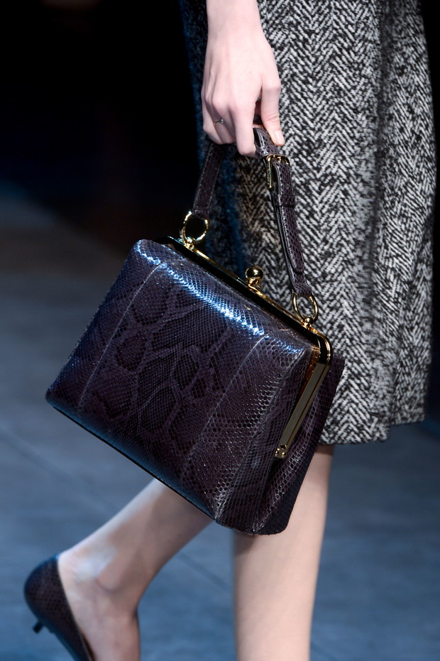 Buty, torebki i biżuteria z pokazu Dolce & Gabbana FW 13