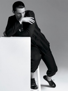 Matthew Goode dla L