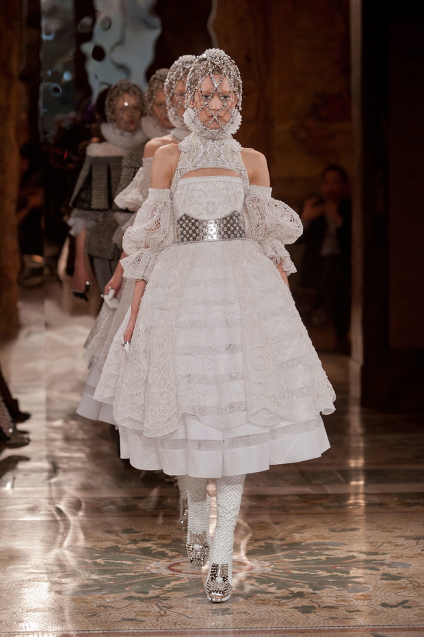 Alexander McQueen jesień-zima 2013/2014