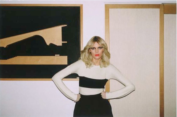 Anja Rubik w Self Service Magazine wiosna-lato 2013