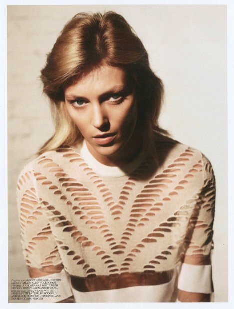 Anja Rubik w Self Service Magazine wiosna-lato 2013
