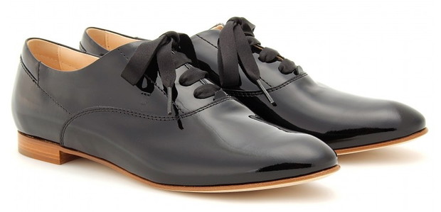 Luksusowe buty na wiosnę, Tods / Plac Trzech Krzyży, 1725 zł