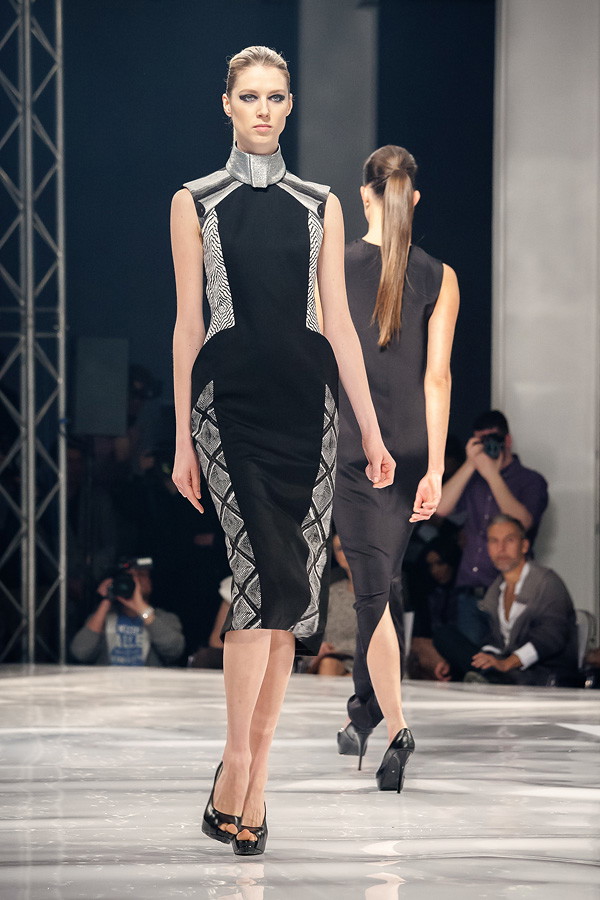Notes ELLE.pl KRYSTOF by Krzysztof Stróżyna wiosna lato 2013